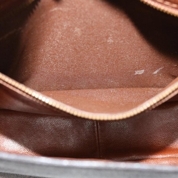 LOUIS VUITTON Monogram Saint Cloud GM Shoulder Bag M51242 LV Auth 38691 - Picture 10 of 16